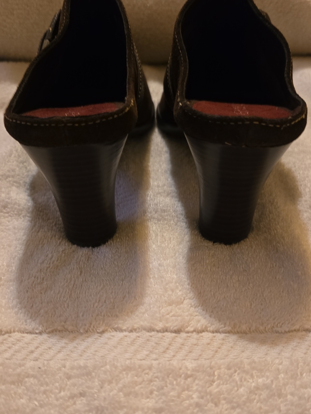 Aerosoles Vintage Brown Suede Buckle Mule Wedge Heels NWOB Size 9.5 - Picture 5 of 13